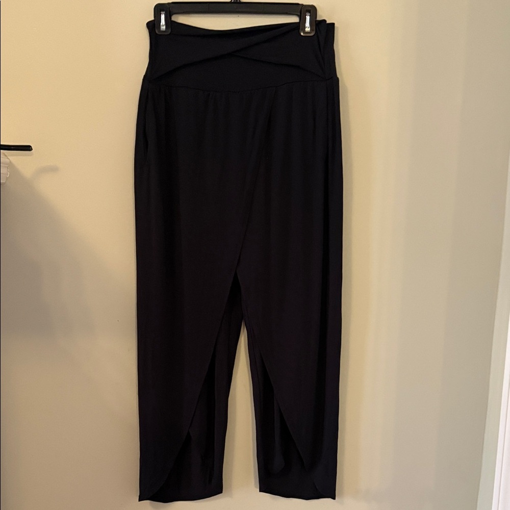 NWOT Athleta Black Wide-Leg Draped Yoga Jumpsuit Pants